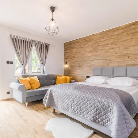 Hupkas Apartementy I Pokoje Homestay *