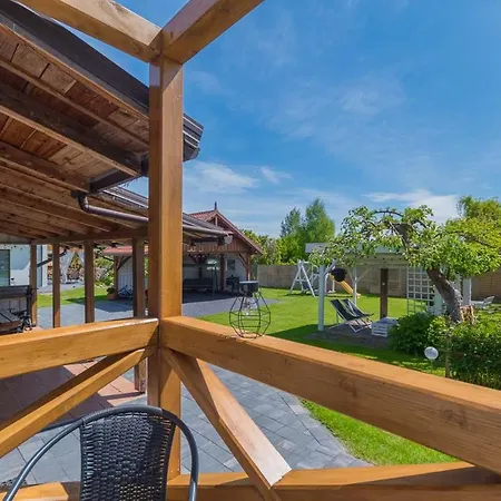Hupkas Apartementy I Pokoje Homestay *