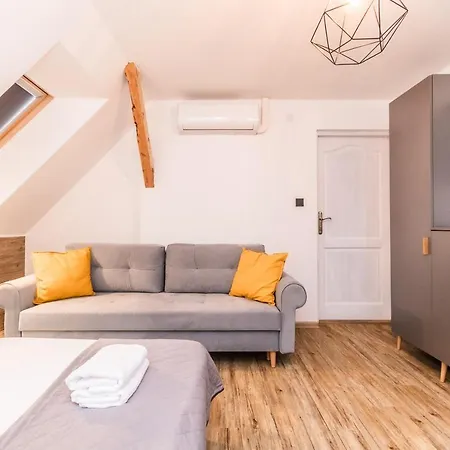 Homestay Hupkas Apartementy I Pokoje