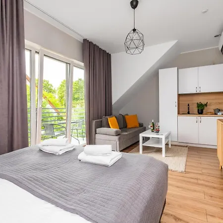 Homestay Przystanek Jantar - Pokoje I Apartamenty *