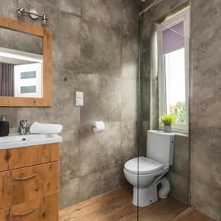 Przystanek Jantar - Pokoje I Apartamenty Homestay