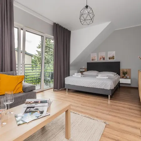 Przystanek - I Jantar