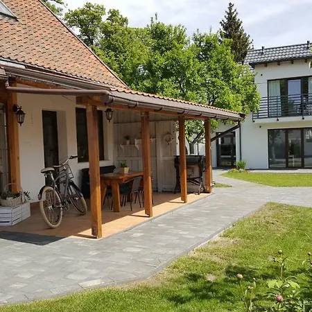 Hupkas Apartementy I Pokoje Homestay Jantar