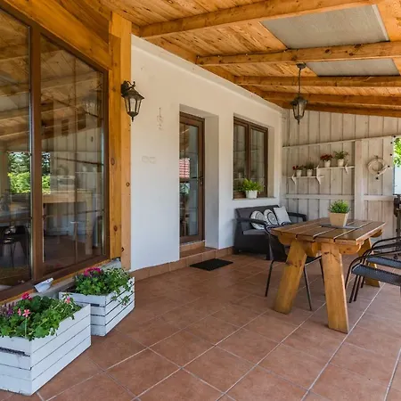 Hupkas Apartementy I Pokoje Homestay